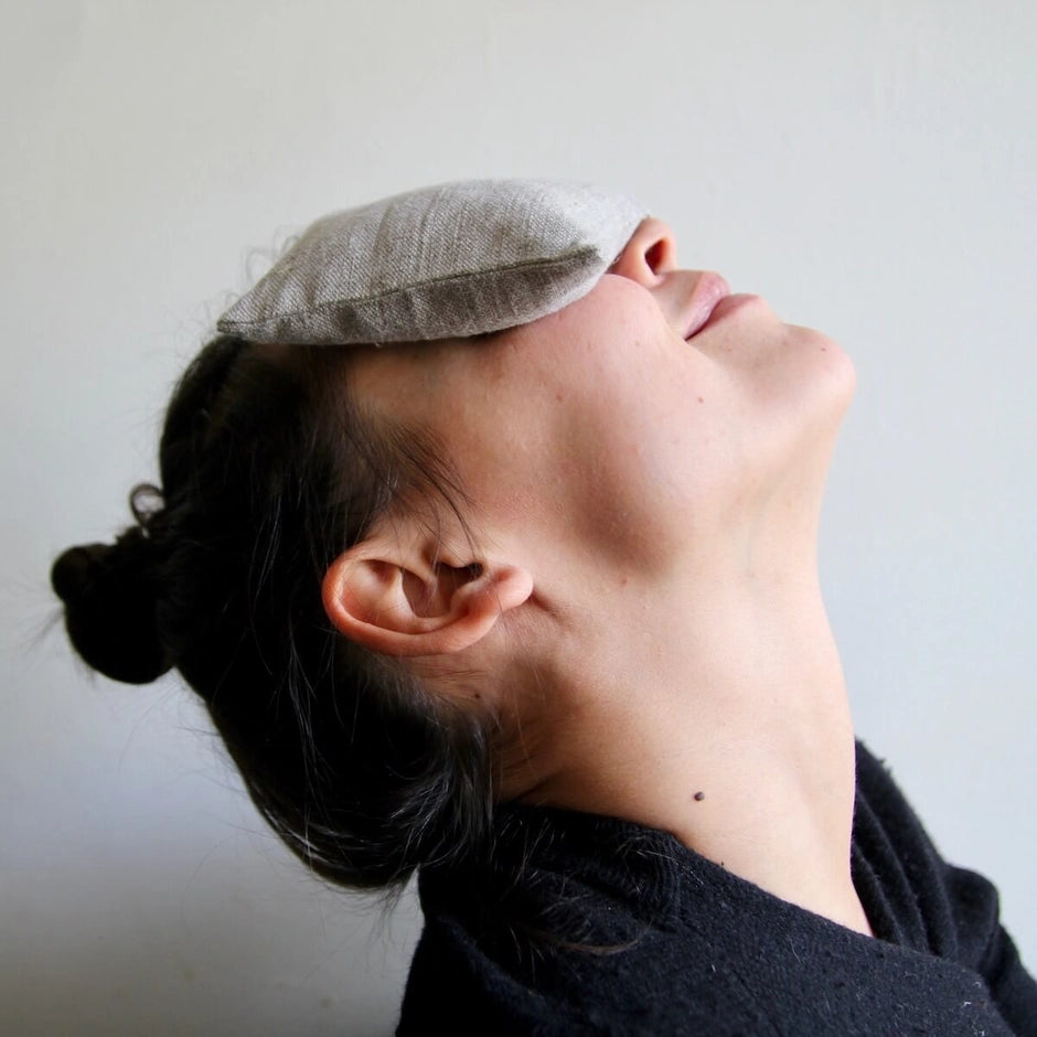 Soothing Hot & Cold Eye Pillow - Mind+Moon
